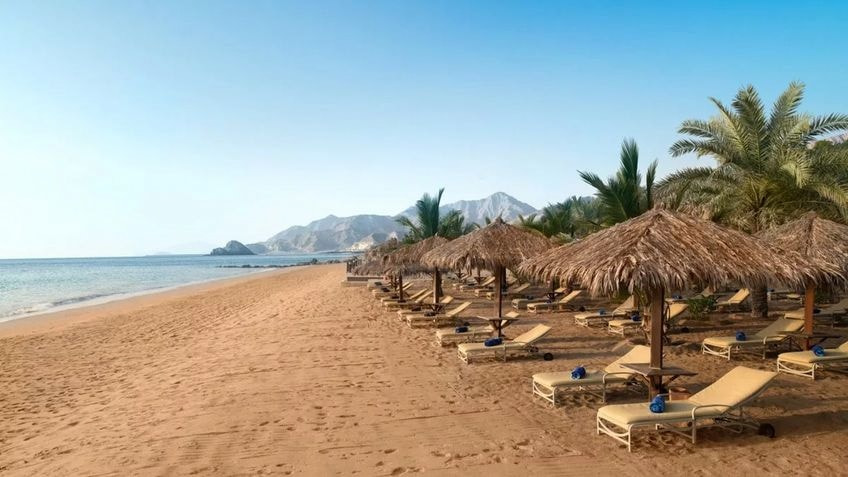 Арабские Эмираты пляжи с песком